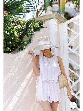NWT Sail to Sable Pink and White Scalloped Stripe Shell Top And Short Set